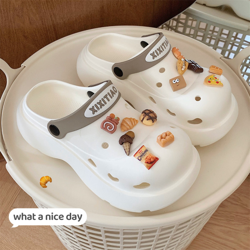 Outdoor Cute Creative Snacks, Women's Summer Clogs, Color-Blocking High-End Sandals, High-End Color-Blocking Versatile Style