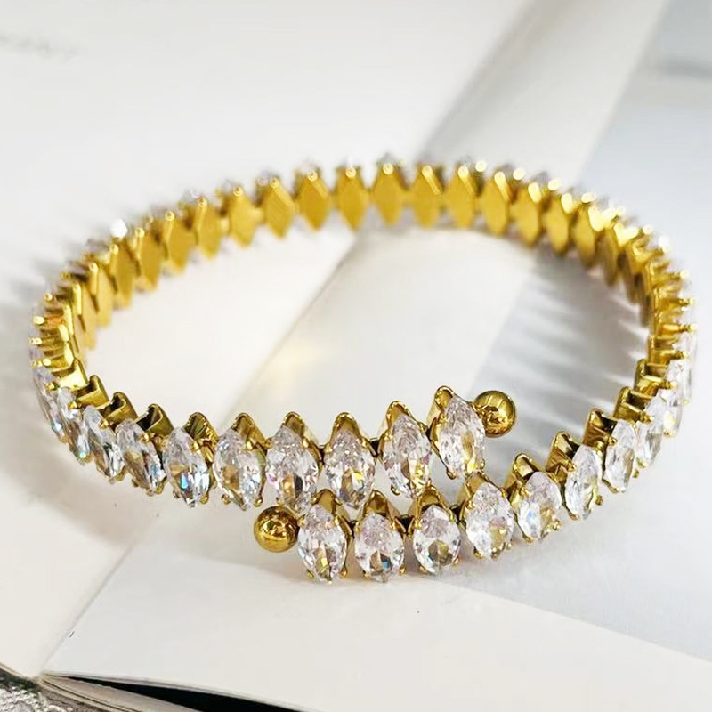 Holiday, Street Occasion Stainless Steel Material Streetwear Solid Color Stainless Steel Inlay Zircon Bangle