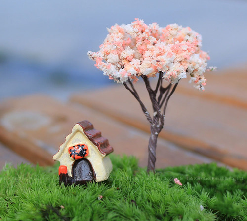 Creative moss micro-landscape ornaments, succulent plant DIY materials, mini cherry blossom trees, peach blossom tree landscaping ornaments