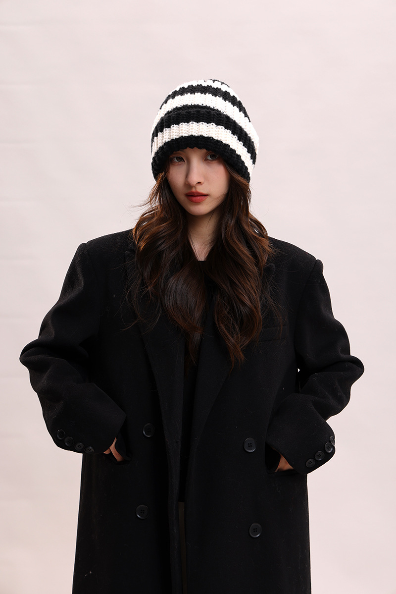 Cappello a sacco con viso a righe grande circonferenza della testa cappello di lana per le donne in autunno e inverno, viso piccolo, caldo lavorato a maglia freddo_voghion.com