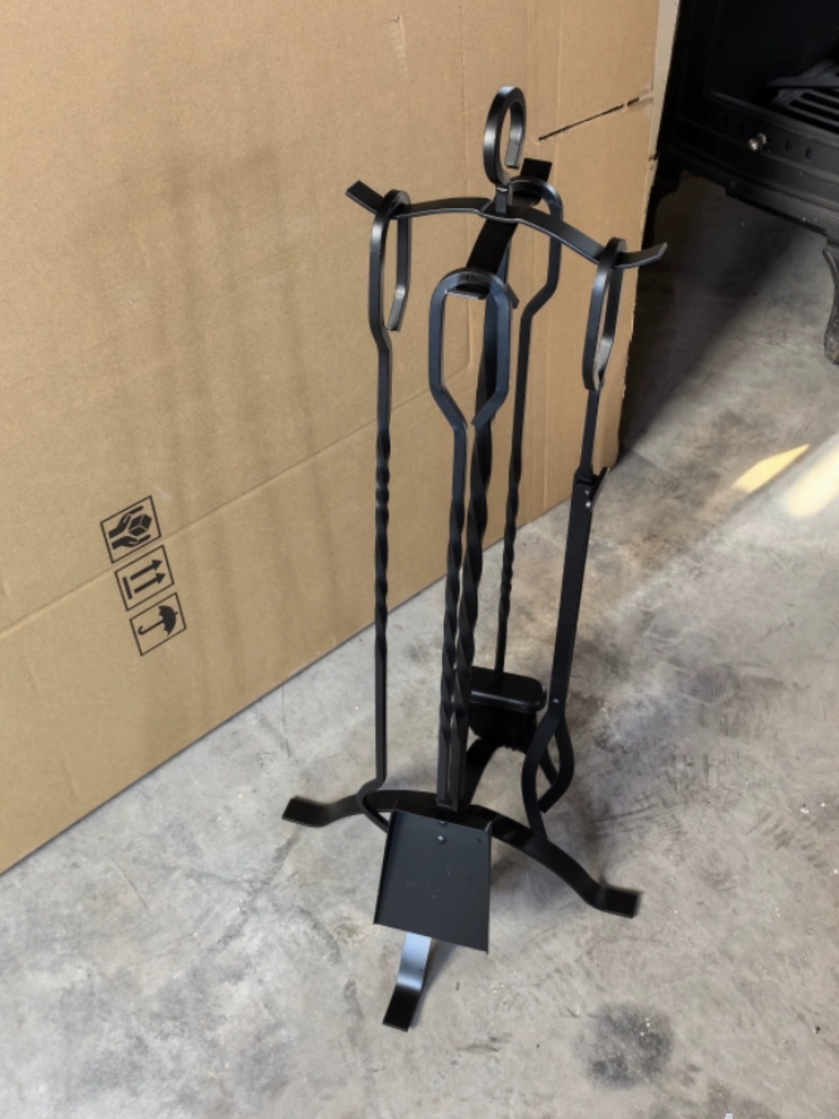 Wood-Burning Fireplace Tool Set, Stove Decoration Accessories, Outdoor Stove Fireplace Guardrail, Firewood Basket, Dust Removal Tool