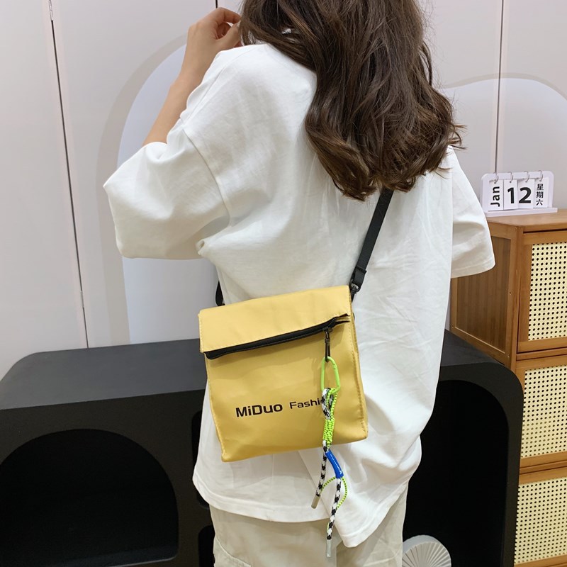 ins 일본식 미니멀리스트 가방 여성 트렌디 틈새시장 싱글 숄더 크로스백 심플 패션 크로스백 디자인 백팩