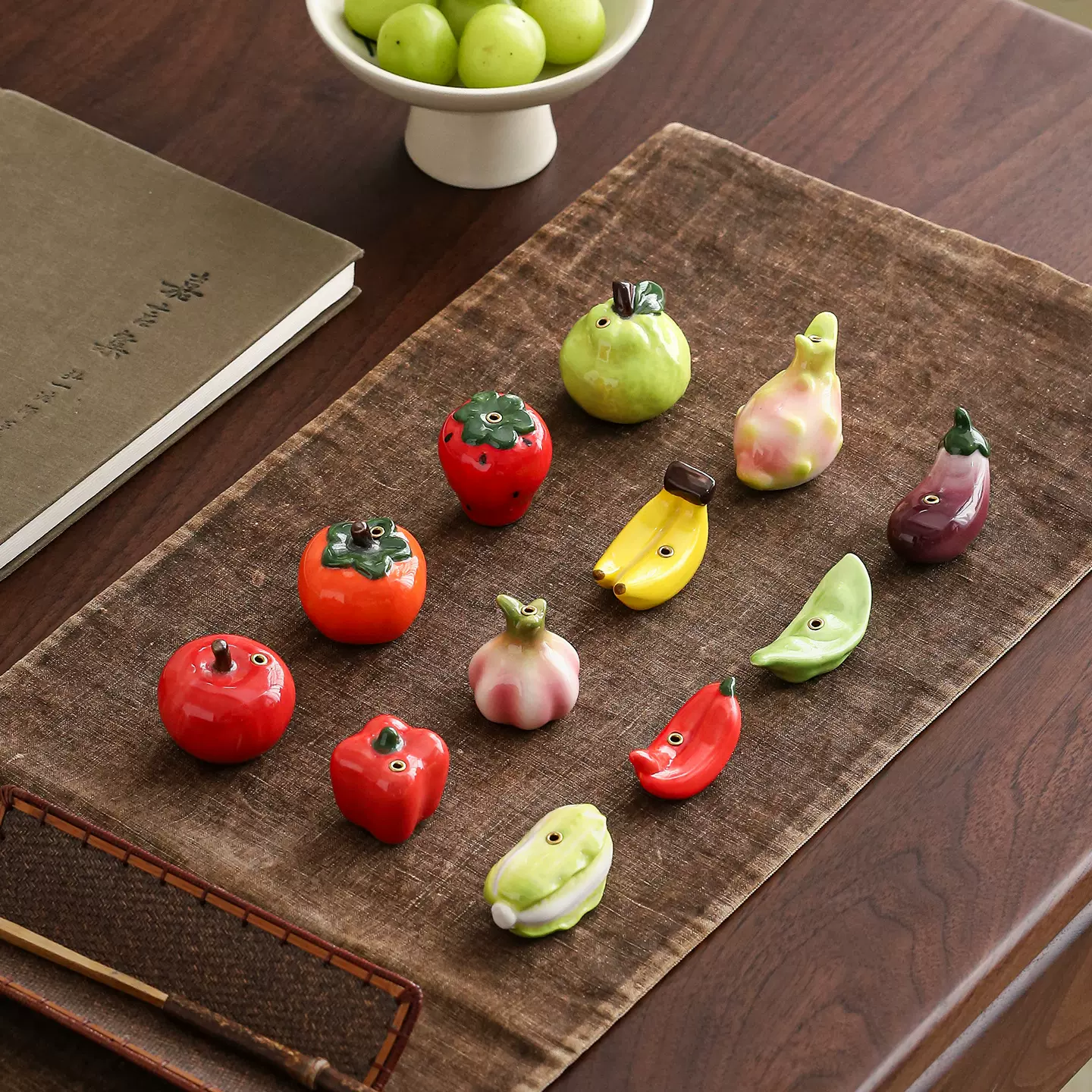 手绘多款陶瓷蔬菜线香香插香架香立小香炉线香座香坐室内陶瓷支架