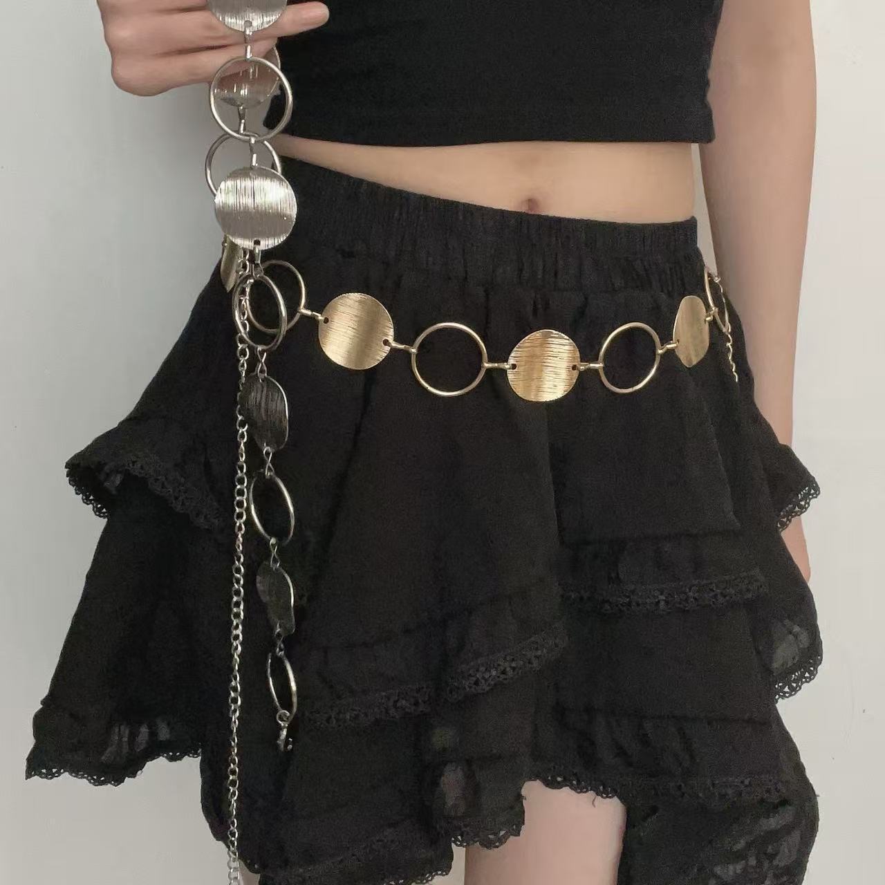 High-End Letter Waist Chain Decoration for Women, Suitable for Dresses, Skirts, Shirts, Waist-Cinching Chain Accessories, Fashionable New Belt