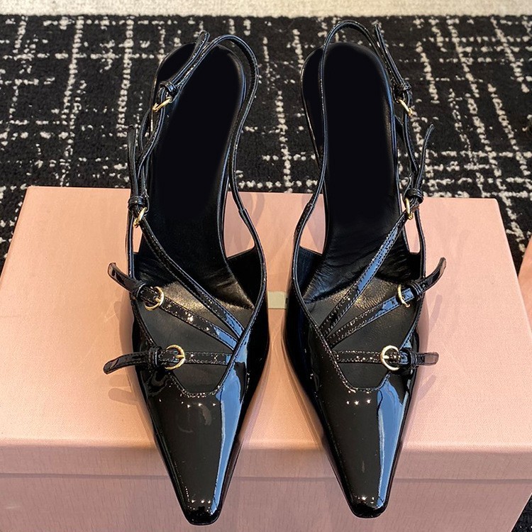 miu*の同スタイルブラックトゥトゥスティレットヒール多用途サンダル、女性用パテントレザーリボンバックストラップ付きスモールスクエアトゥハイヒール|undefined