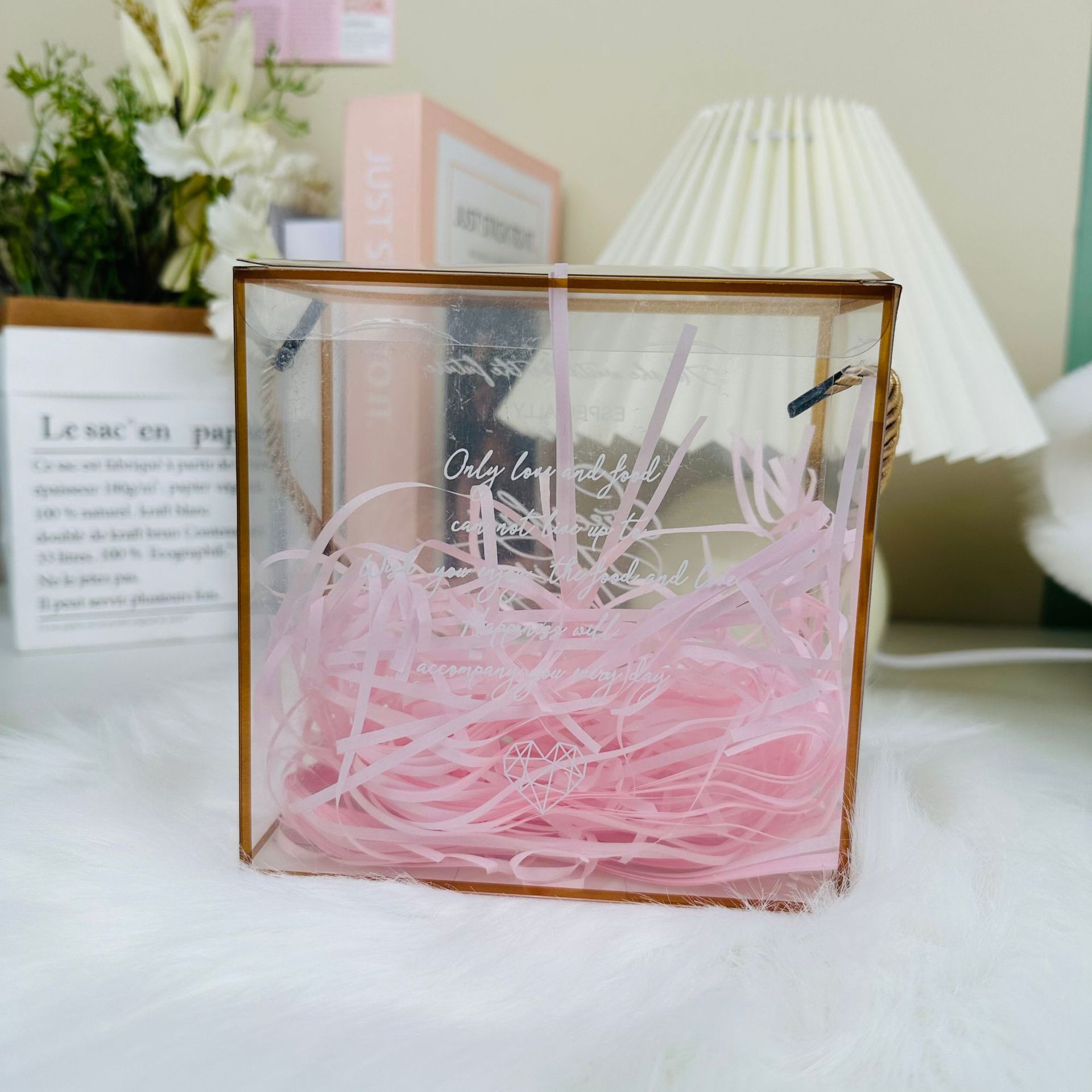 투명 선물 상자 + 핑크 라피아