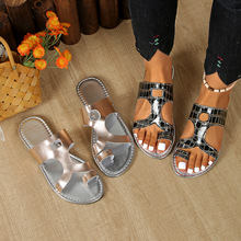 �W�����Q��ֺƽ�כ�ЬŮ�羳��a��ɫ���e�ٴ�ɳ������Ь���R�d