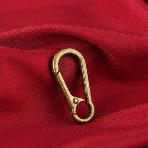Gold alloy old carabiner hook buckle creative waist buckle 8-character spring buckle men and women metal car key chain with