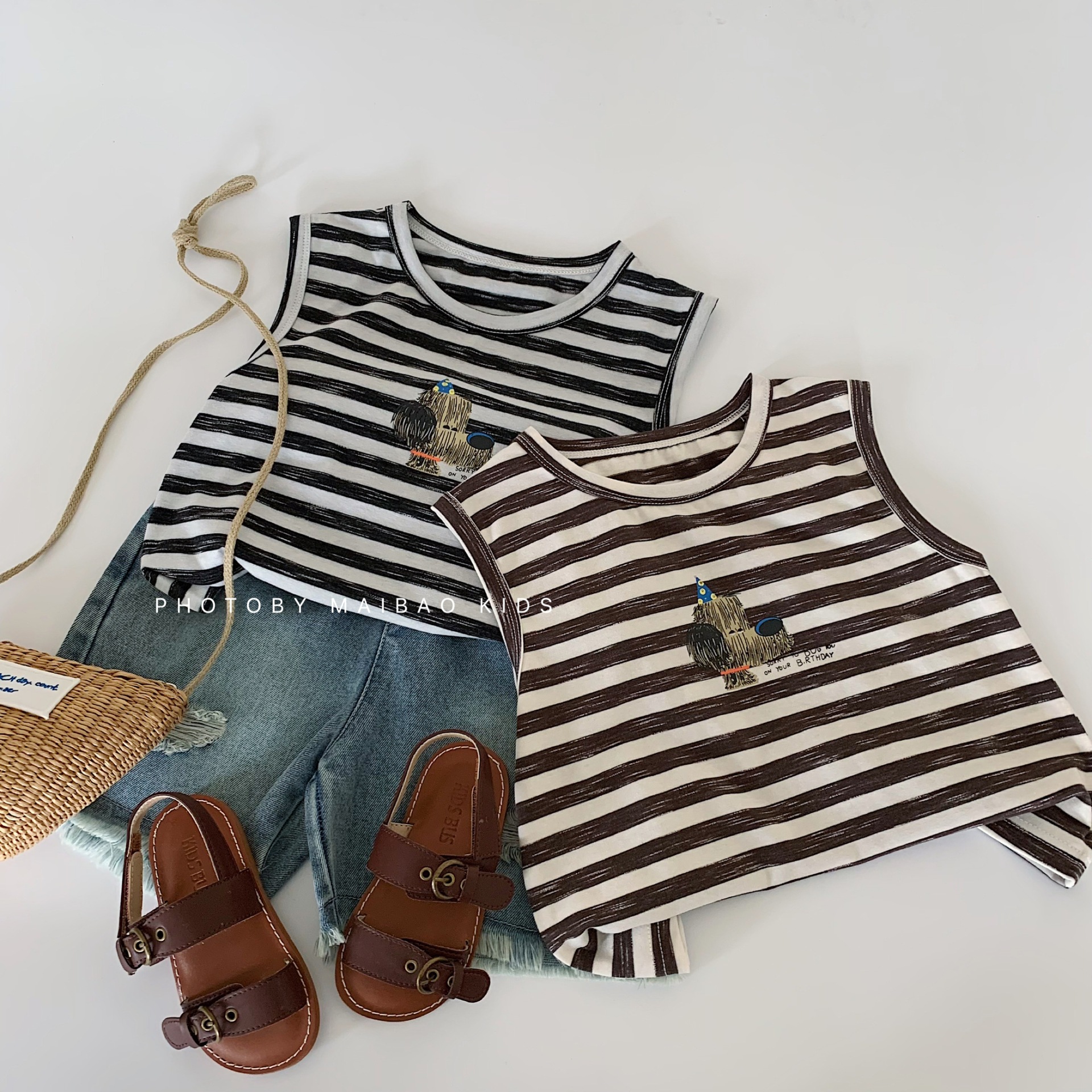 Mai Bao chaleco sin mangas para niños 2025 verano nuevo bebé a rayas camiseta de mangas cortas para niños una moda de ropa infantil