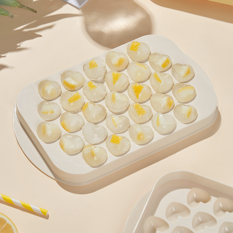 Love Ice Grid Ice Hockey Ice Blocks Mold Household Whiskey Ice Maker Grade Food Creativity Red Hockey Machine