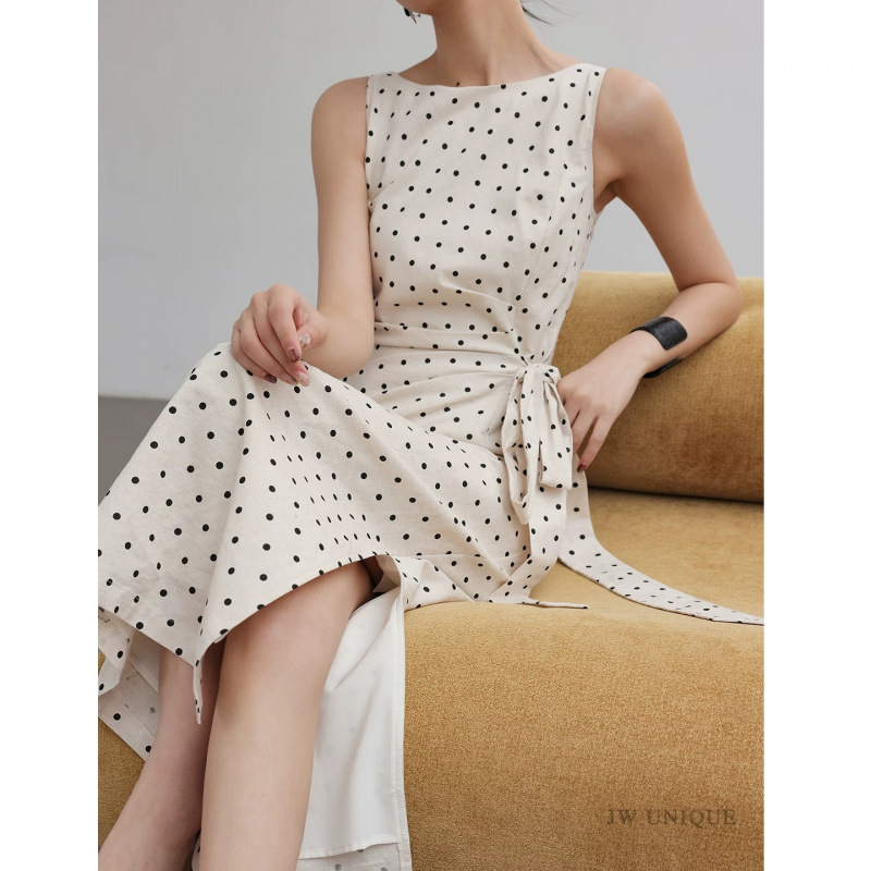 Baida【Moon among the Pine Trees】High-End and Elegant Polka Dot Dress for Women with Side Cinched Waist, Linen-Cotton French-Style Long Dress 2026 Baida【Moon among the Pine Trees】High-End and Elegant Polka Dot Dress for Women with Side Cinched Waist, Linen-Cotton French-Style Long Dress 2026