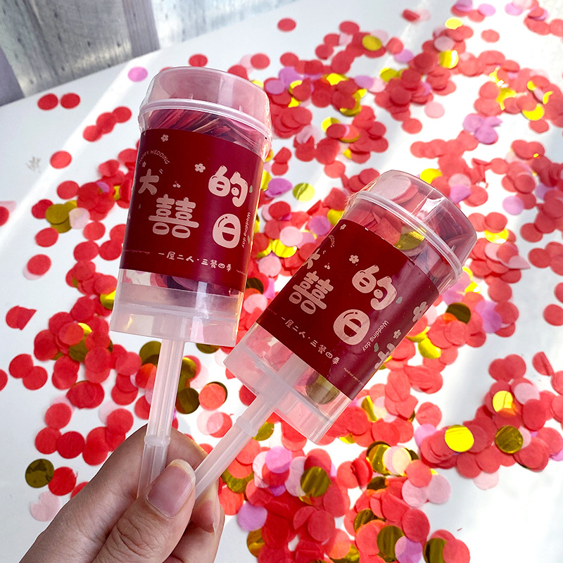 Boda tubo de pulverización boda pequeño regalo pistola mano empuje giro pistola cumpleaños pequeño regalo bomba empuje música