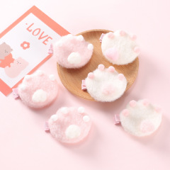 冬の新型アニメのぬいぐるみのヘアピン猫の爪の猫の爪のヘアピンのネットの赤い清新なファッションの少女の後頭部は挟みます。
