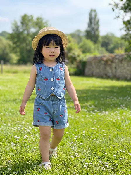 Children's Suit Girls' Two-Piece Set Cherry Embroidered Vest Denim Shorts Baby Girl Casual High-Waisted Shorts