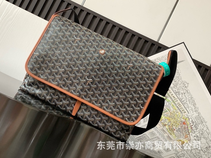 ゴヤール ゴヤール クロスボディ メンズバッグ カペティエン ドッグトゥース オールドフラワー ショルダー メッセンジャーバッグ フラップ ブリーフケース ラージ スクールバッグ|undefined