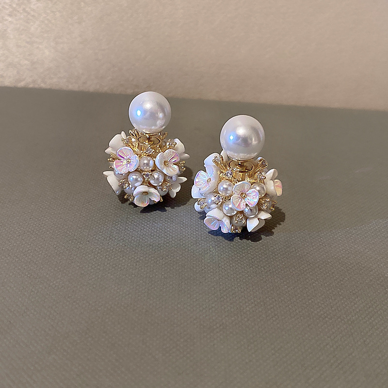 Earrings Image 3