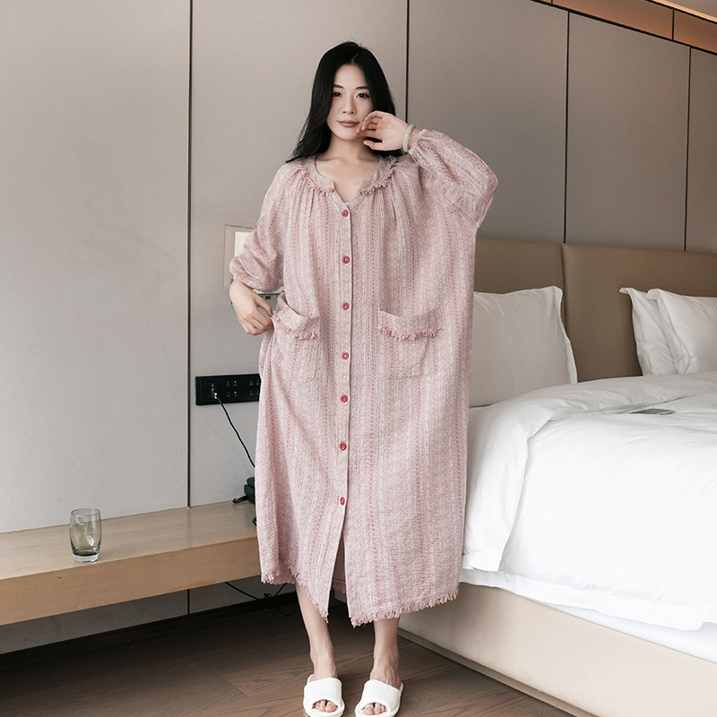 Pure cotton long-sleeve home wear, high-end cardigan, plus size, double-layer cotton gauze pajamas, can be worn outside, plus size women's nightgown