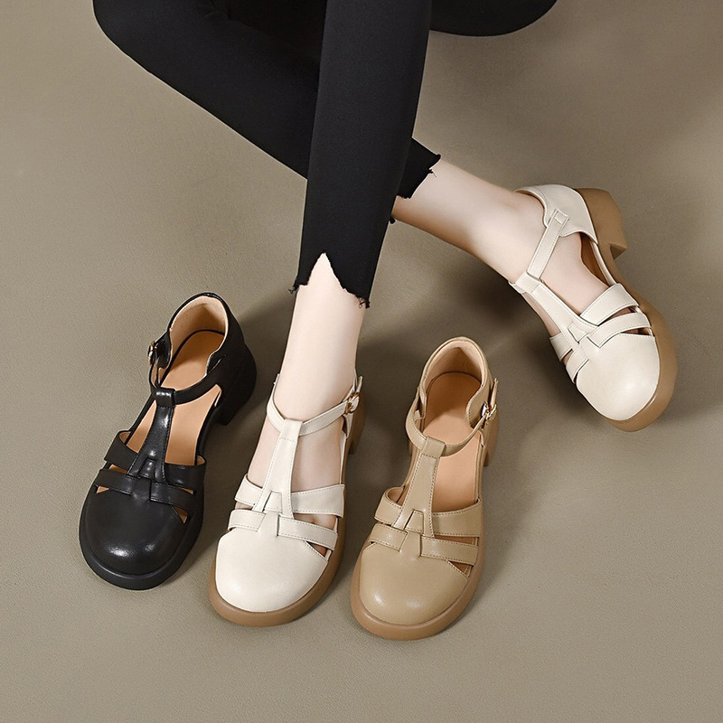 Giày sandal nữ da thật đế dày kiểu Roman khoét lỗ mùa hè — Màu đen