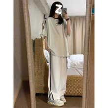 运动套装女夏天季国潮宽松短袖T恤+美式复古条纹休闲阔腿裤两件套