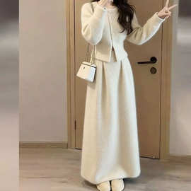 韩系女神范温柔淑女风新品感白色针织衫长袖毛衣半身裙秋冬两件套