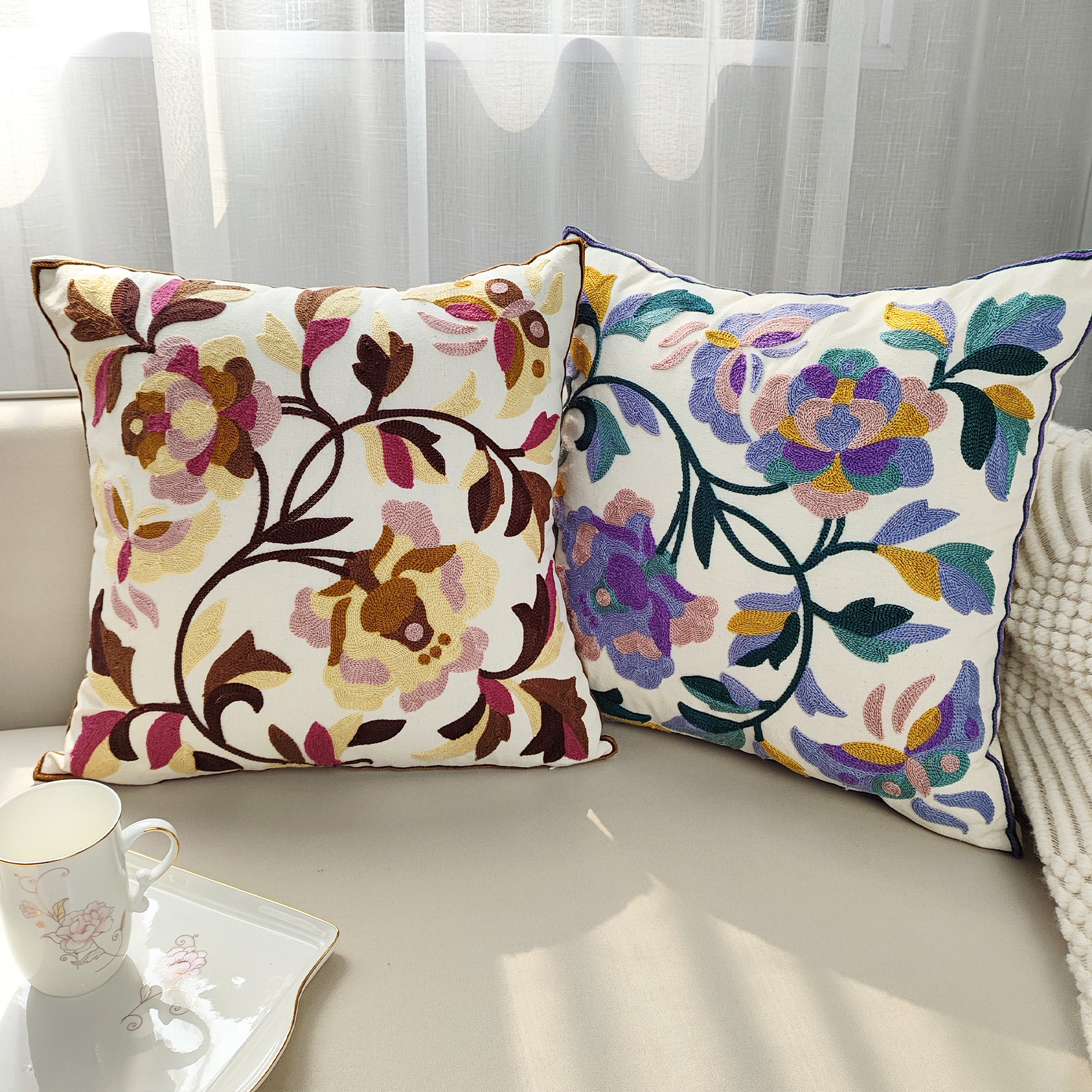 Letras transfronterizas personalizadas toallas bordadas almohada cubierta de sofá sala de estar almohada cubierta de respaldo cubierta de alta calidad sin núcleo