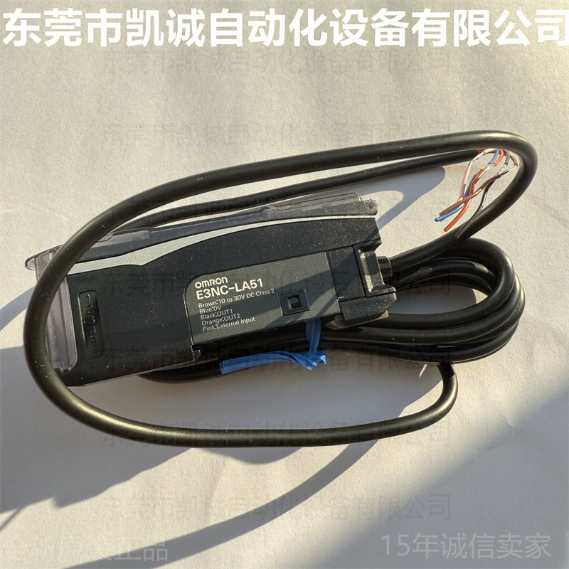 Omron, DC, умный сенсор с лазером, 30v