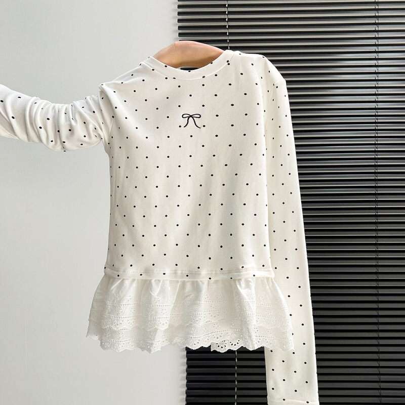 Sweet style lace spliced polka dot long-sleeve T-shirt for women, autumn bow design, unique, age-reducing, slimming, trendy base top Sweet style lace spliced polka dot long-sleeve T-shirt for women, autumn bow design, unique, age-reducing, slimming, trendy base top