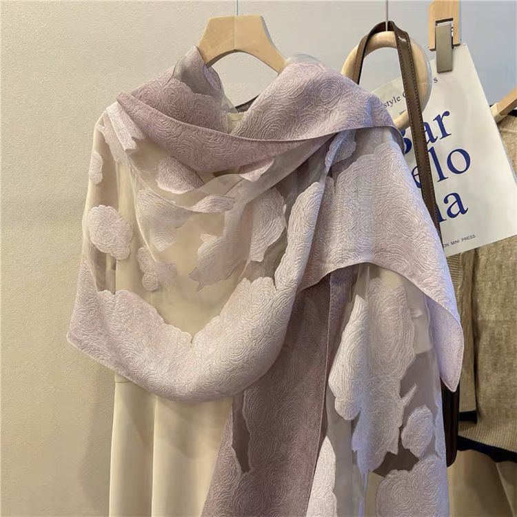 立体感のある花を切る工芸のマフラーの女性の春と秋の韓国版の欧根紗のバラの長いタイプのシルクのスカーフのショールの両用|undefined