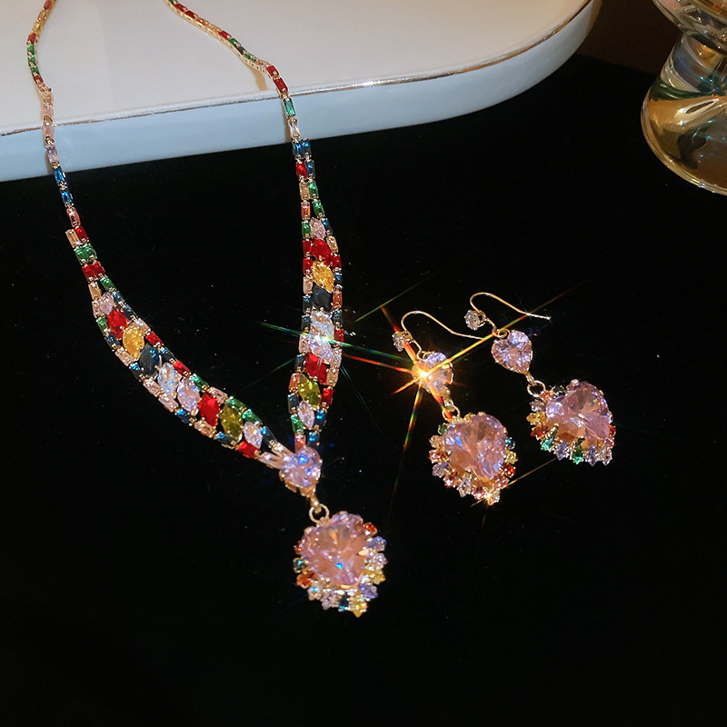 Collar de aretes cuadrados con incrustaciones de diamantes de dos piezas de moda, lujo ligero, collar de alta gama, temperamento exquisito, conjunto de joyas de todo fósforo