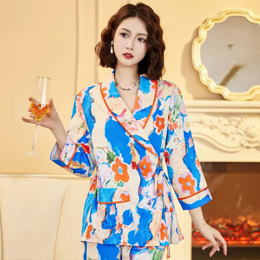 상하이 스토리 여성용 새 잠옷 기모노 아이스 실크 홈웨어 세트 시뮬레이션 실크는 ins 스타일 인터넷 연예인 외부에 착용 가능