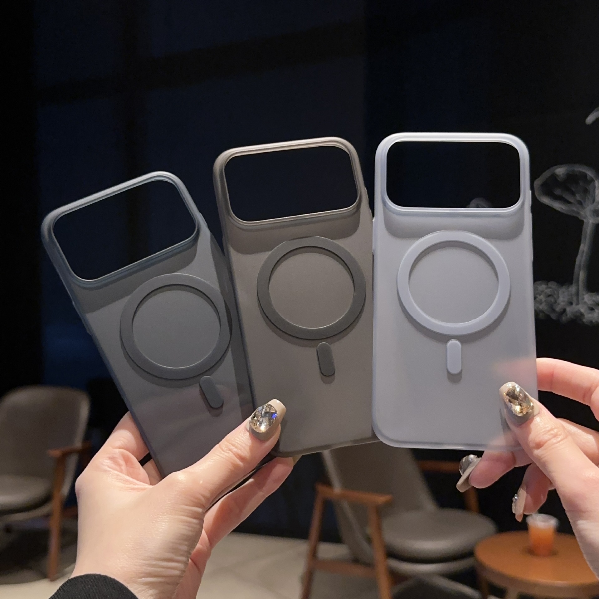 Geeignet für 17Pro Magnetic Matte Phone Case IPhone Air Einfache Schutzhülle 17 Pro Max Ultradünn_voghion.com