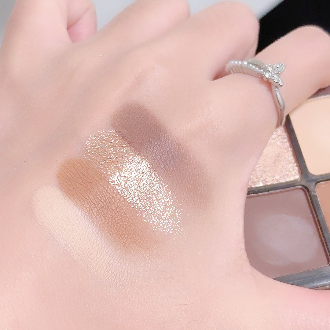 MYHO Daydream Four-color Eyeshadow Palette: Pink, smoky, earth tones, student daily light makeup, matte, pearlescent, sequined makeup undefined