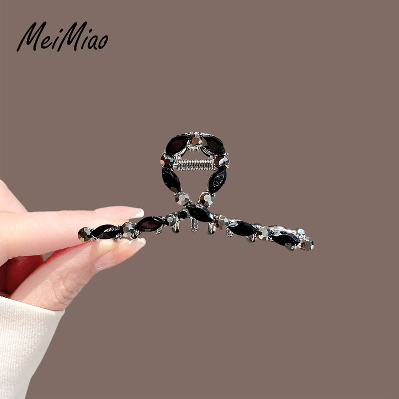 Advanced Sense Black Rhinestone Shark Clip Korean Style Elegant Head Half Tie Japanese Style Hairpin Headwear 2024 New Advanced Sense Black Rhinestone Shark Clip Korean Style Elegant Head Half Tie Japanese Style Hairpin Headwear 2024 New