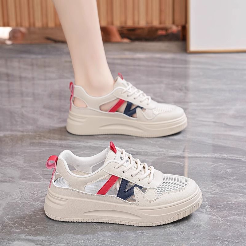 Zapatos individuales para mujer 2025 nuevo estilo de verano, suela gruesa, zapatos blancos deportivos huecos, suela suave, sin cansancio, cordones de pie, resistentes al desgaste
