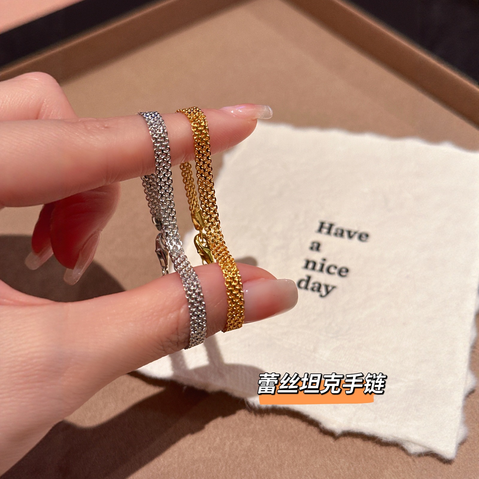 Light Luxury and High-End Gold and Silver Two-Color Hollow Watch Bracelet, Versatile, Fashionable, Retro, Niche, Stacked Texture Hand Jewelry