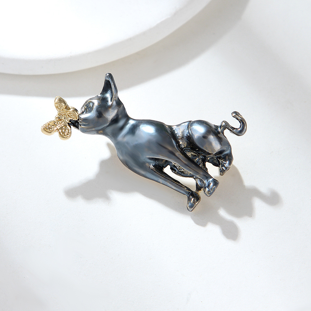 Unisex Gender Cute Pin Cat Butterfly Zinc Alloy Enamel Unisex Brooches