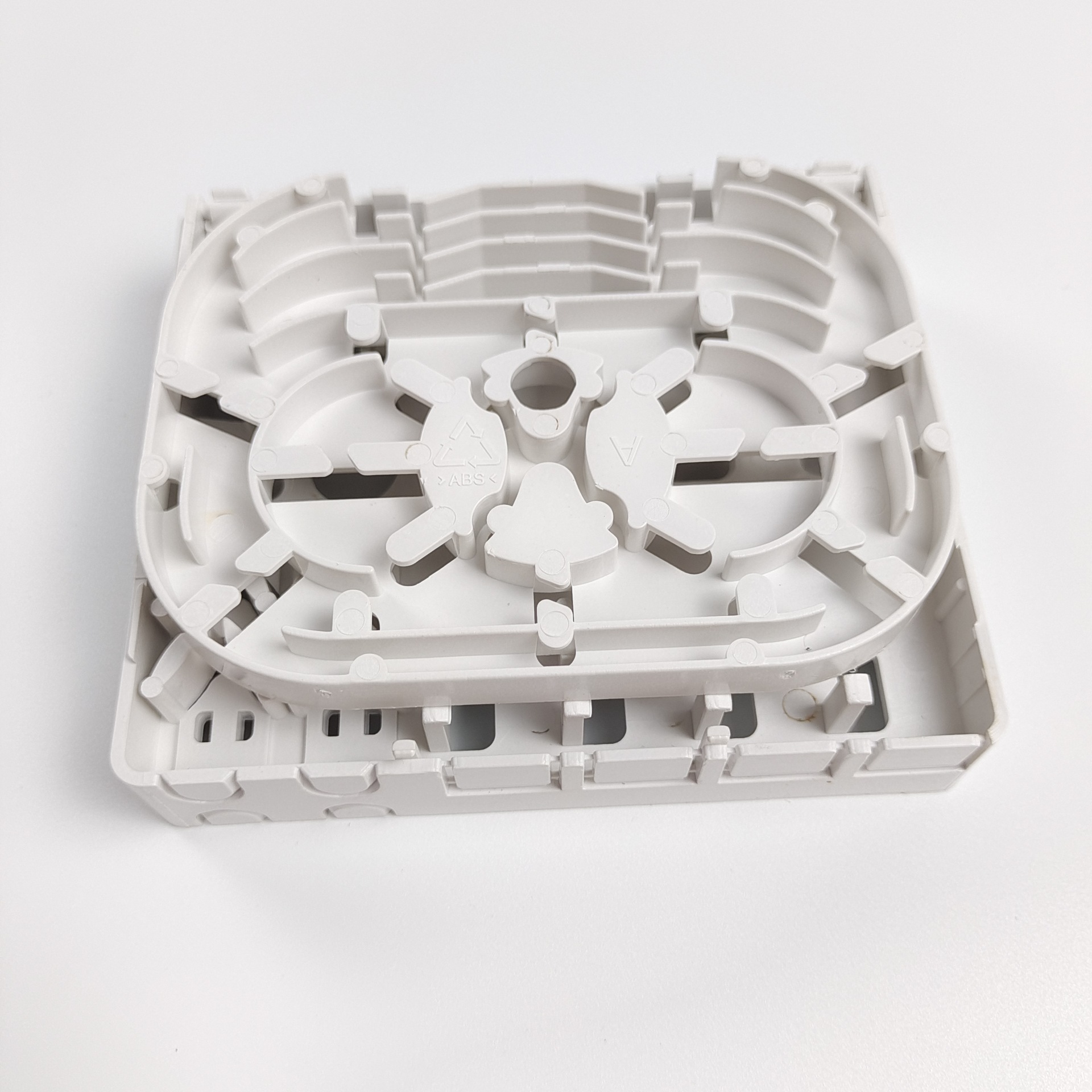 厂家直销外贸四口光纤桌面盒带盘光纤面板4芯光纤信息盒光纤面板