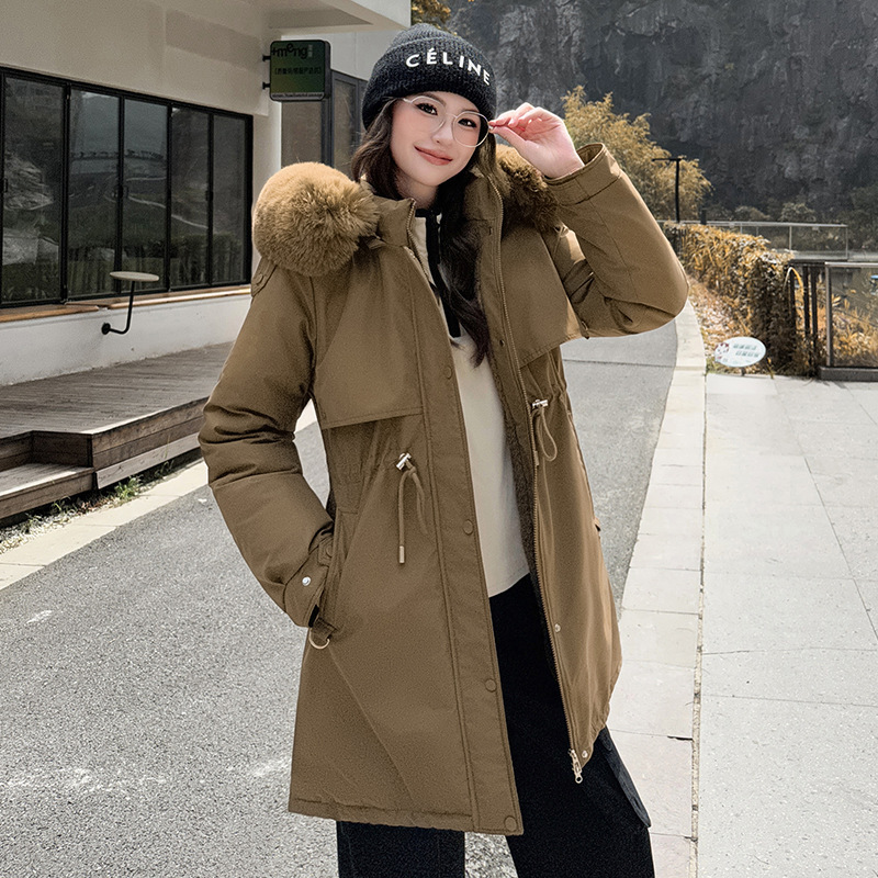 2025 invierno extraíble sombrero para superar el nuevo estilo de mujer de estilo largo y medio con camisa de algodón gruesa y delgada chaqueta de algodón