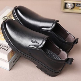 Leather Shoes Men's Business British Light Shoes Comfortable Soft Leather Soft Bottom Casual Shoes Cross-border Fashion Slip-on Casual Dad Shoes