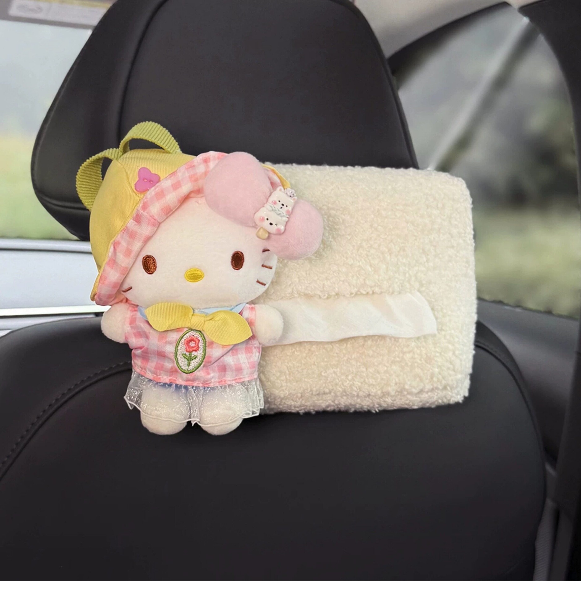 Cute Kitty Car Tissue Box 2026 New Model, Hanging on the Rear Headrest, High-end Style for Women