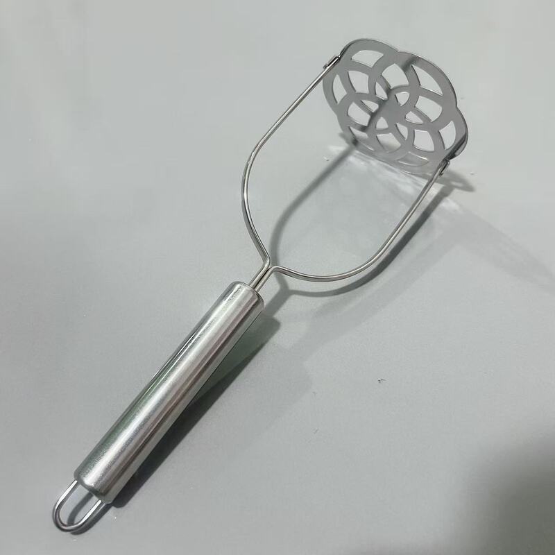 マッシュポテトの粉砕器の厚いステンレスの粉砕器の円形の手動のプレス器の赤ちゃんの補助食器|undefined