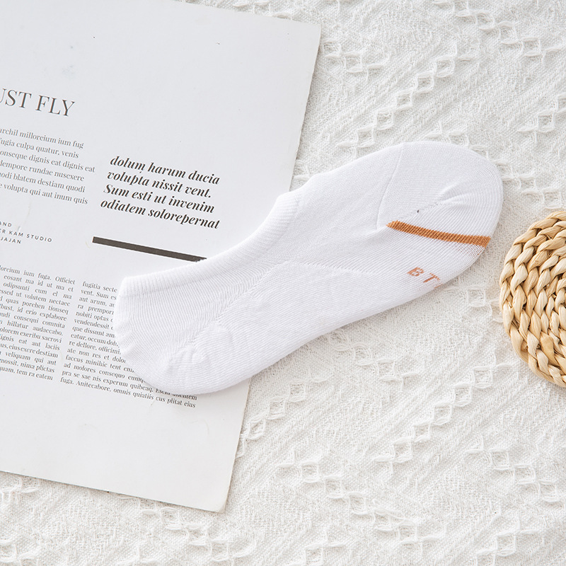 Suministro directo de fábrica de 6 pares de calcetines de algodón de punto en una bolsa, calcetines invisibles de boca baja, calcetines cortos antideslizantes de algodón peinado para hombres y mujeres