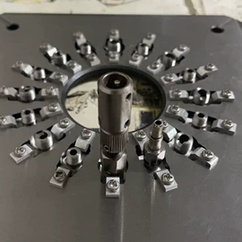 光纤设备;其他通信产品;通讯产品加工