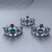 ���ϻʹ���ɳ�l����һ��ͯ���l�������Ɍ��b�����ӹ���Ů������