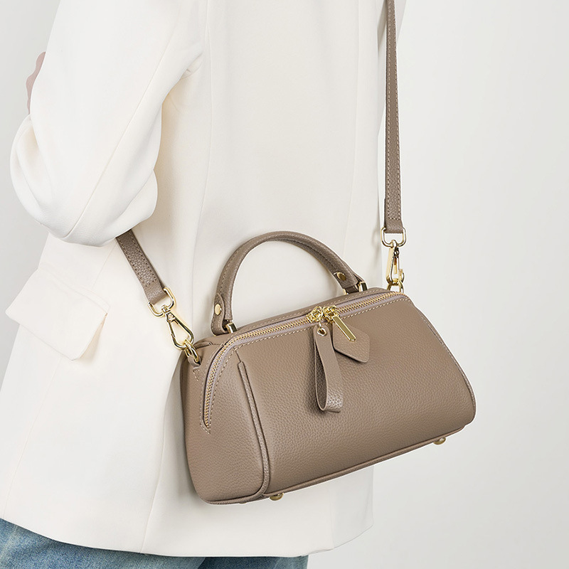 Genuine Leather Elegant Women's Bag 2026 New Retro Simple Classic Boston Handbag Cowhide Crossbody Shoulder Bag - Thumbnail 3