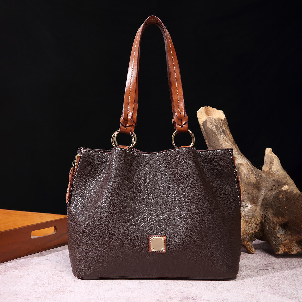 Retro Pebble Lychee Particle Texture Single Shoulder Mother-in-law Women's Bag Large Capacity_voghion.com