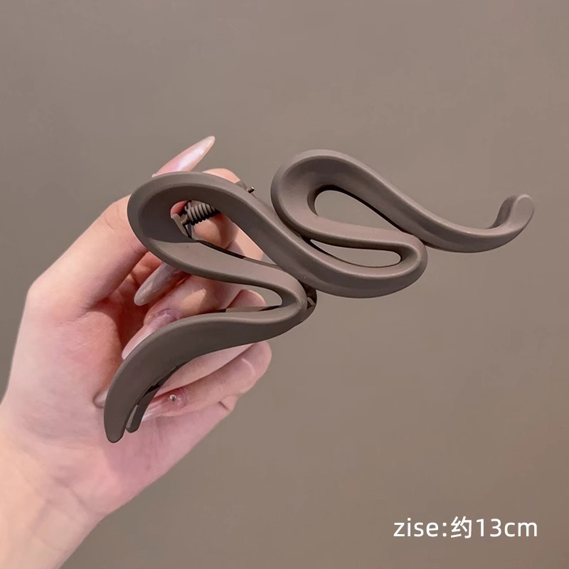 Clip de cabello de alta sensación de gran tamaño para mujeres más agarrar clip de cabello de tiburón en la parte posterior de la cabeza de los productos al por mayor