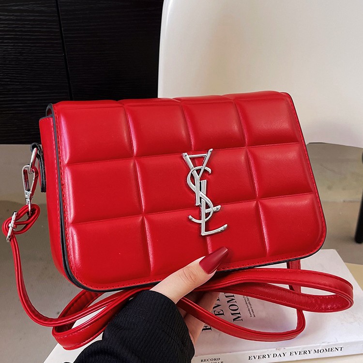 Bolso cuadrado pequeño retro francés 2023 nuevo bolso de mensajero de hombro simple y versátil de moda bolso de tofu de textura avanzada