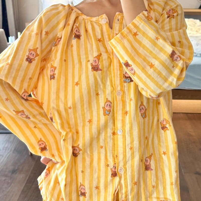 New! Soft and Cuddly Egg Yolk Star Character All-Cotton Double-Layer Gauze Round Neck Long-Sleeve Long-Pants Pajama Set for Women in Stock New! Soft and Cuddly Egg Yolk Star Character All-Cotton Double-Layer Gauze Round Neck Long-Sleeve Long-Pants Pajama Set for Women in Stock