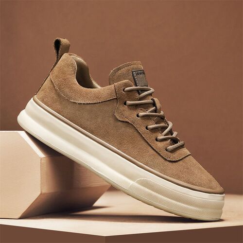 New trendy sports shoes for men, casual and versatile, high-end men's board shoes, autumn running, shock absorption, wear-resistant and durable